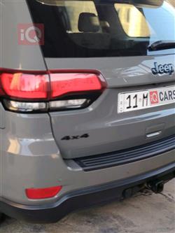 جیپ گراند شیرۆکی